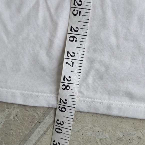 NWT Lululemon  Team Canada Fundamental Tshirt Short Sleeve White Red Maple - Picture 5 of 8